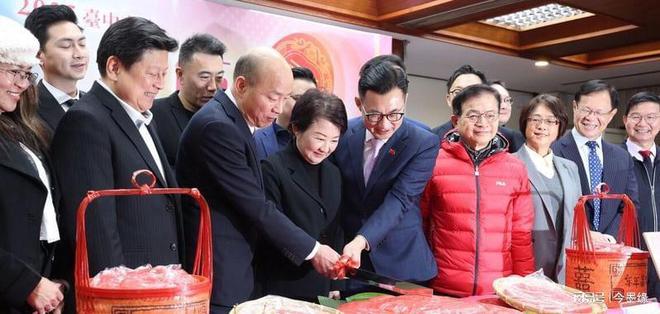 民代坐不住了喊话侯友宜必须团体战开元棋牌网站韩国瑜桃园显威蓝新北(图2) 民代坐不住了喊话侯友宜必须团体战开元棋牌网站韩国瑜桃园显威蓝新北(图2)