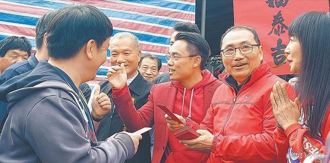 民代坐不住了喊话侯友宜必须团体战开元棋牌网站韩国瑜桃园显威蓝新北(图5) 民代坐不住了喊话侯友宜必须团体战开元棋牌网站韩国瑜桃园显威蓝新北(图5)